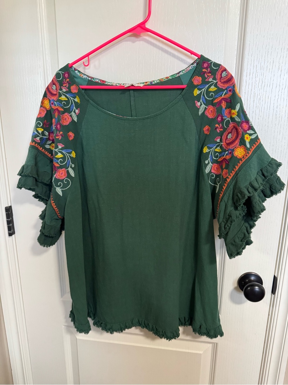 Gorgeous Umgee+ Boho Embroidered Linen-Blend Blouse